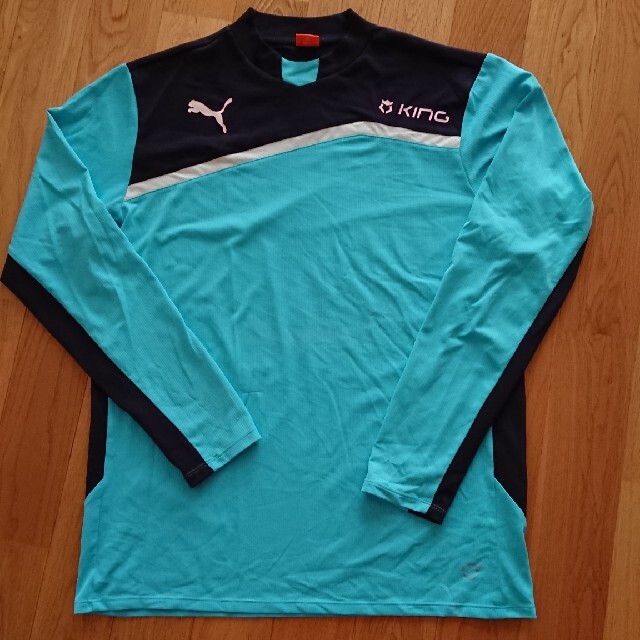 PUMA(プーマ)のプーマ  長袖Tシャツ  サイズO スポーツ/アウトドアのサッカー/フットサル(ウェア)の商品写真