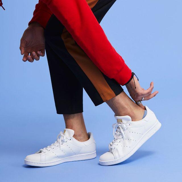adidas(アディダス)の28.5cm アディダス スタンスミス ホワイト ゴールド F36575 完売品 メンズの靴/シューズ(スニーカー)の商品写真