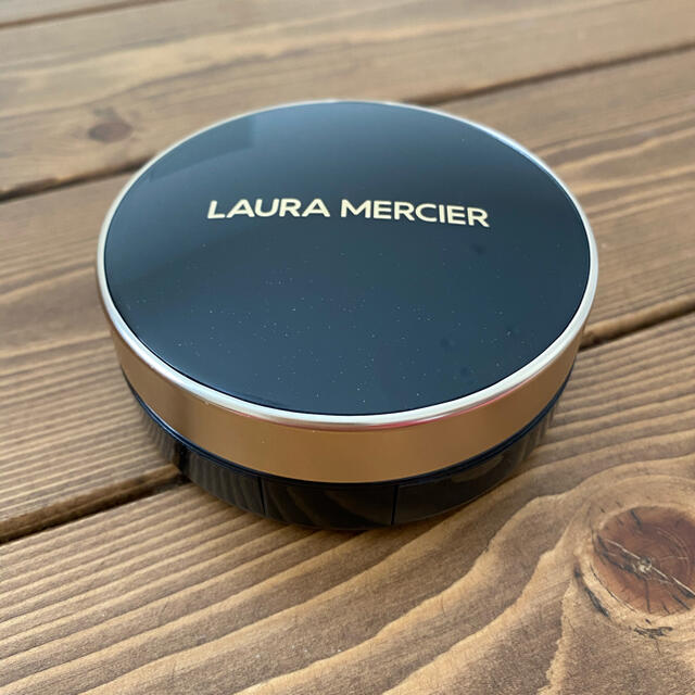 laura mercier(ローラメルシエ)のローラメルシエ　クッションファンデ　1N1 コスメ/美容のベースメイク/化粧品(ファンデーション)の商品写真