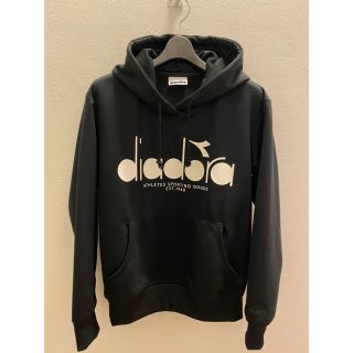 ディアドラ(DIADORA)のdiadora (ディアドラ) パーカー Mサイズ(パーカー)