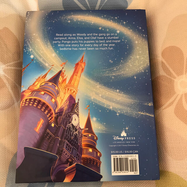 Disney(ディズニー)の365 Bedtime Stories ディズニー エンタメ/ホビーの本(洋書)の商品写真