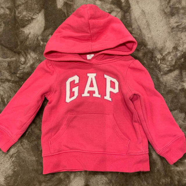 GAP(ギャップ)のGAPトレーナー 95cm キッズ/ベビー/マタニティのキッズ服男の子用(90cm~)(Tシャツ/カットソー)の商品写真