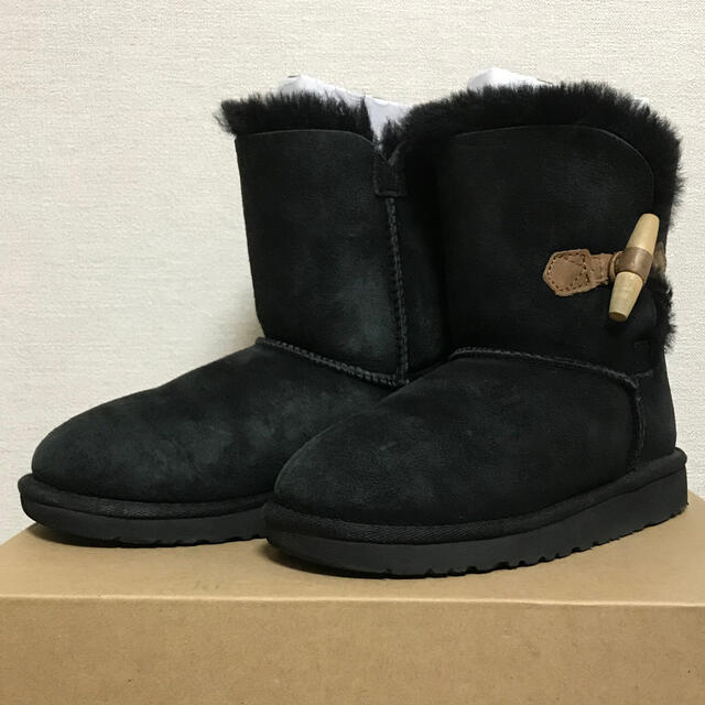 UGG(アグ)の【mama様専用】UGG⭐︎キッズブーツ キッズ/ベビー/マタニティのキッズ靴/シューズ(15cm~)(ブーツ)の商品写真