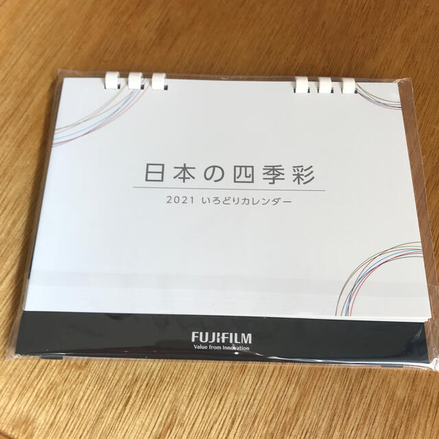 富士フイルム(フジフイルム)の2021年　日本の四季彩　卓上カレンダー　 インテリア/住まい/日用品の文房具(カレンダー/スケジュール)の商品写真