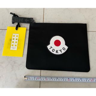 通販超歓迎 MONCLER - MONCLER ジーニアス クラッチバッグ TOKYO 限定