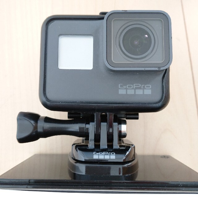 GoPro(ゴープロ)の【manekiiiiiKecha様専用】GoPro HERO5 BLACK スマホ/家電/カメラのカメラ(その他)の商品写真