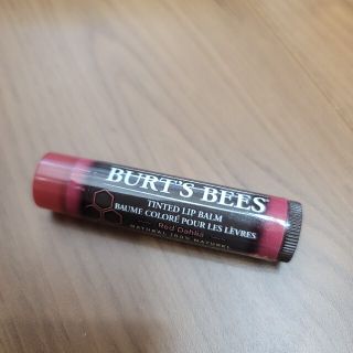 バーツビーズ(BURT'S BEES)のバーツビーズティンテッド リップバーム（色付きリップクリーム）レッドダリア(リップケア/リップクリーム)