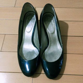 オデットエオディール(Odette e Odile)のつぶた様専用：黒 エナメルパンプス オデットエオール(ハイヒール/パンプス)