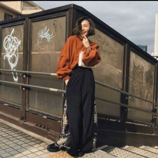 アメリヴィンテージ(Ameri VINTAGE)の　sale　ameri vintage パンツ(カジュアルパンツ)