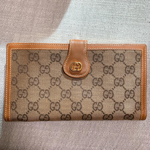 Gucci(グッチ)のGUCCI 長財布 レディースのファッション小物(財布)の商品写真