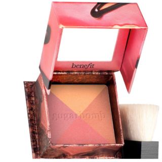 ベネフィット(Benefit)の日本未発売！ Benefitです！貴重なお品⭐︎(チーク)