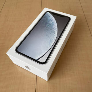アップル(Apple)のiPhoneXR 128GB ホワイト simフリー(スマートフォン本体)
