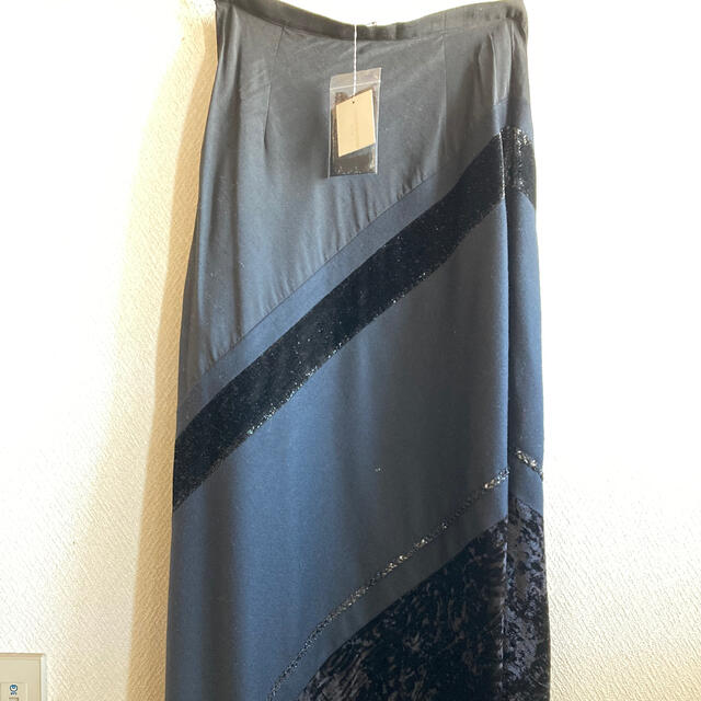 ストロベリーフィールズ ロングスカート - ロングスカート