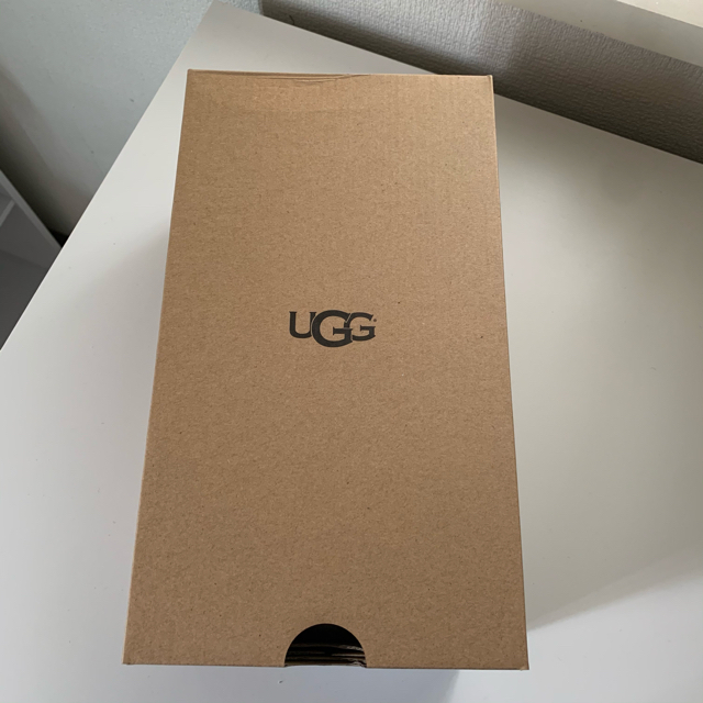 UGG(アグ)のまろん様専用 レディースの靴/シューズ(スリッポン/モカシン)の商品写真