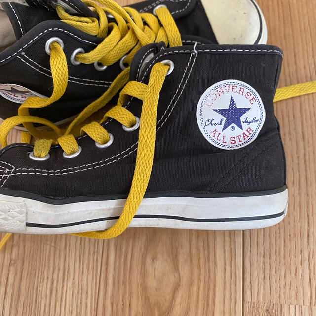 CONVERSE(コンバース)のコンバース　ハイカット　18 キッズ/ベビー/マタニティのキッズ靴/シューズ(15cm~)(スニーカー)の商品写真