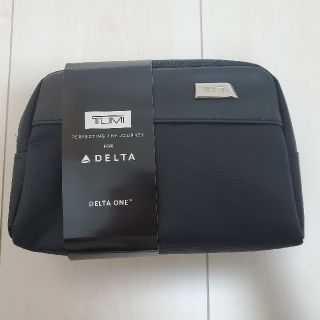 トゥミ(TUMI)の新品・未使用　TUMI　DELTA　アメニティセット(旅行用品)