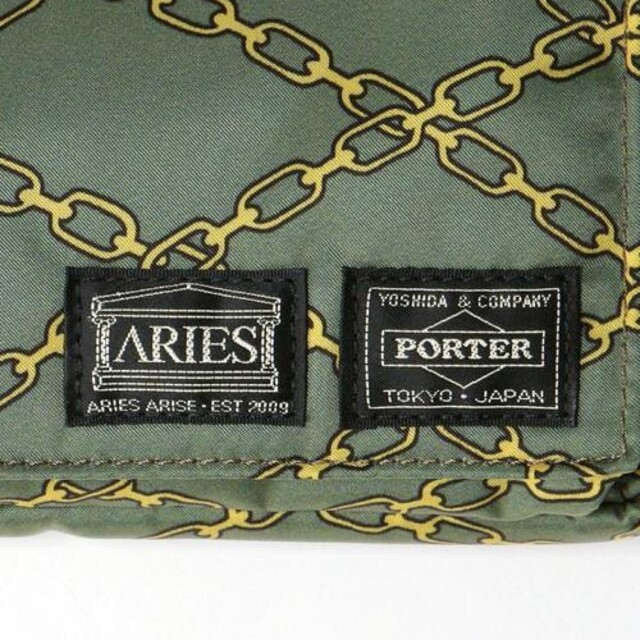 PORTER(ポーター)のARIES × PORTER ドキュメントバッグ メンズのバッグ(セカンドバッグ/クラッチバッグ)の商品写真