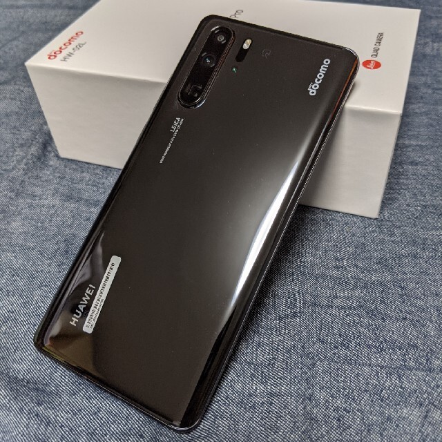 HUAWEI(ファーウェイ)のHUAWEI P30 Pro ブラック simフリー本体 美品 スマホ/家電/カメラのスマートフォン/携帯電話(スマートフォン本体)の商品写真