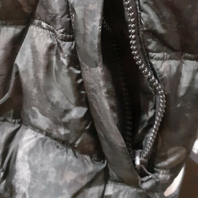 DUVETICA(デュベティカ)のCIATODUE カモフラージュ メンズのジャケット/アウター(ダウンジャケット)の商品写真