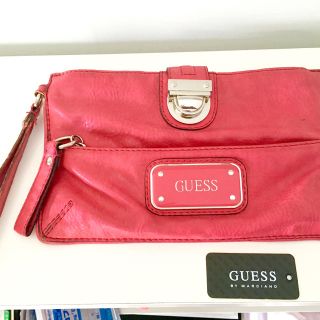 ゲス(GUESS)のGUESSゲス♡本革クラッチバッグ(クラッチバッグ)