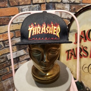 スラッシャー(THRASHER)の（新品）THRASHER スラッシャー CAP フレアー黒黄(キャップ)