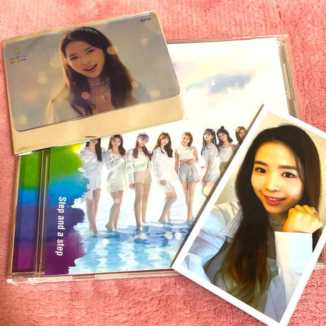 SONY(ソニー)のNiziU CD 通常盤　マヤ　トレカ付き エンタメ/ホビーのCD(K-POP/アジア)の商品写真