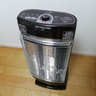 ダイキン(DAIKIN)のダイキン　セラムヒート　暖房ストーブ(ストーブ)