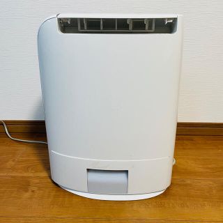 パナソニック(Panasonic)のPanasonic 衣類乾燥除湿機 送料込み(衣類乾燥機)