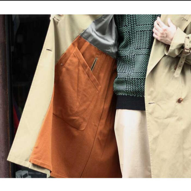 COMOLI(コモリ)のFINX CHAMBRAY BIG TRENCH COAT 19aw メンズのジャケット/アウター(トレンチコート)の商品写真