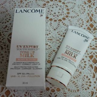 ランコム(LANCOME)のランコム UV エクスペール トーン アップ ローズ 30ml(化粧下地)