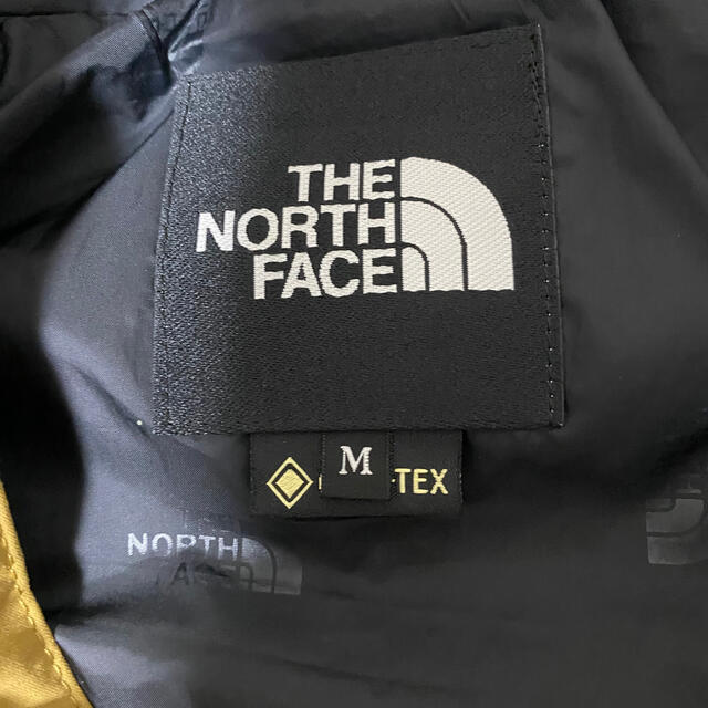 THE NORTH FACE(ザノースフェイス)のノースフェイス　マウンテンライトジャケット　ブリティッシュカーキ メンズのジャケット/アウター(マウンテンパーカー)の商品写真