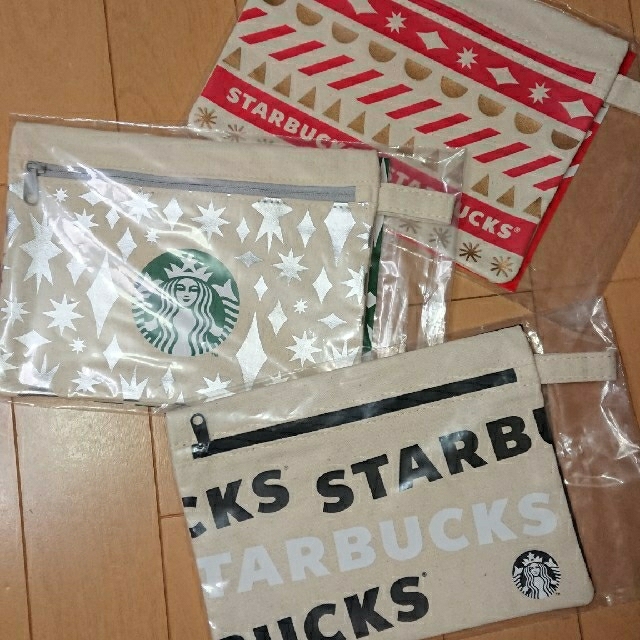 Starbucks Coffee(スターバックスコーヒー)の新品 スターバックス クリスマスブレンド&ポーチ3点セット エンタメ/ホビーのコレクション(ノベルティグッズ)の商品写真