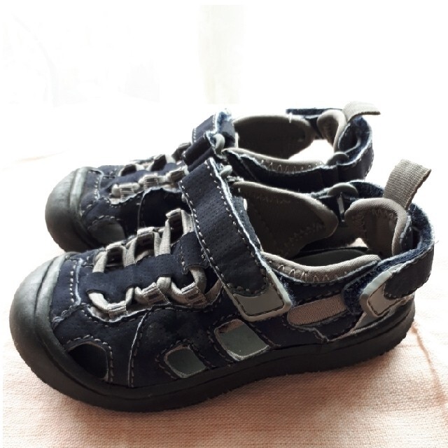 babyGAP(ベビーギャップ)の☆baby Gap／ベビーギャップ★【15cm】スポーツサンダル　ネイビー キッズ/ベビー/マタニティのベビー靴/シューズ(~14cm)(サンダル)の商品写真