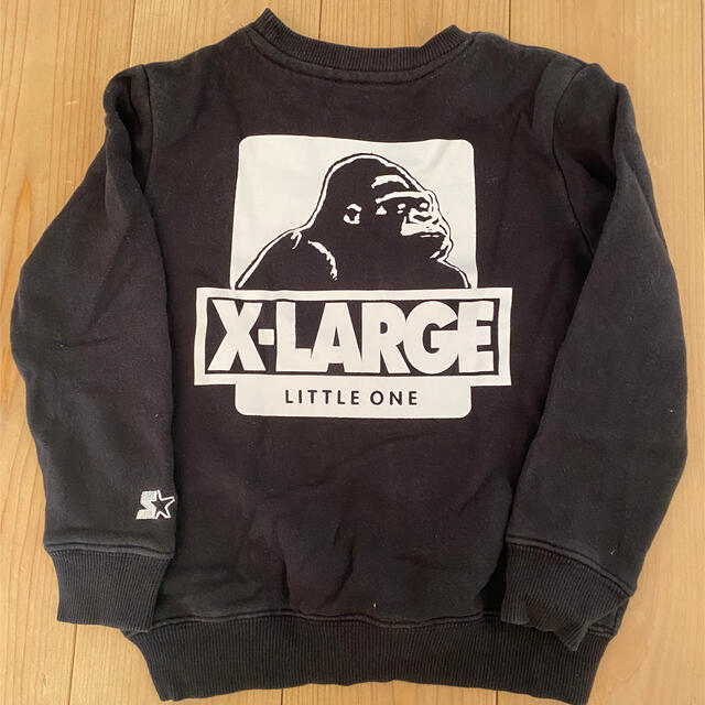 XLARGE(エクストララージ)のXLARGE STERTER スウェット  黒　110 キッズ/ベビー/マタニティのキッズ服男の子用(90cm~)(ジャケット/上着)の商品写真