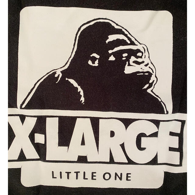 XLARGE(エクストララージ)のXLARGE STERTER スウェット  黒　110 キッズ/ベビー/マタニティのキッズ服男の子用(90cm~)(ジャケット/上着)の商品写真