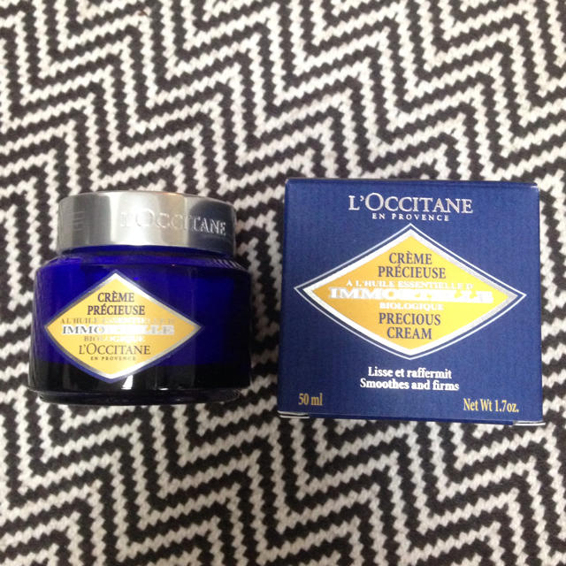 L'OCCITANE(ロクシタン)の限定値下！イモーテルフェイスクリーム コスメ/美容のスキンケア/基礎化粧品(フェイスクリーム)の商品写真