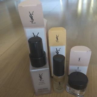 イヴサンローランボーテ(Yves Saint Laurent Beaute)のイヴ・サンローラン☆ピュアショットセット(その他)