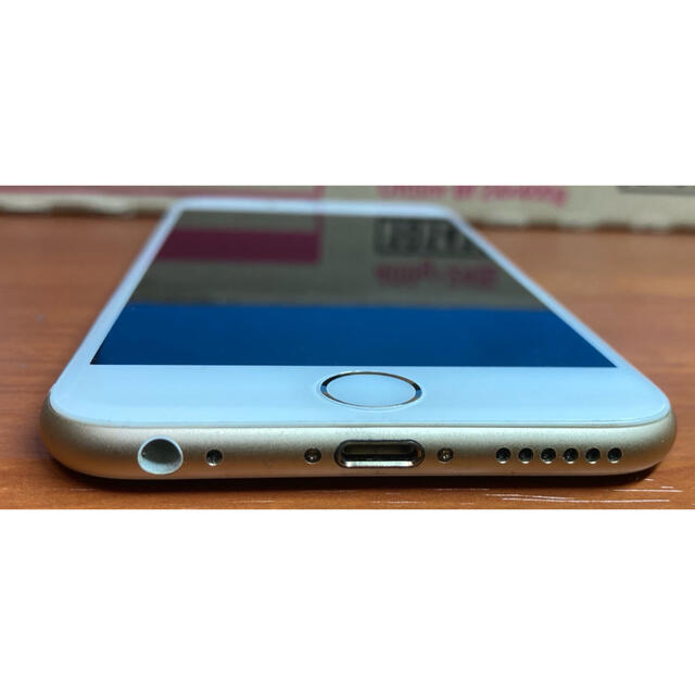 iPhone(アイフォーン)の【USED】iPhone6 16GB ゴールド docomo スマホ/家電/カメラのスマートフォン/携帯電話(スマートフォン本体)の商品写真