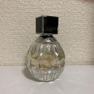 ジミーチュウ(JIMMY CHOO)のジミーチュウ　オードトワレ　40ml(香水(女性用))