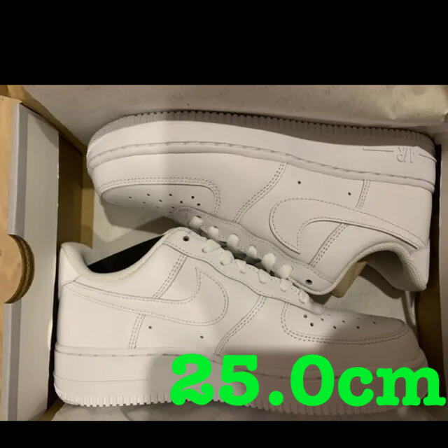 NIKE エアフォース1 07 ホワイト 25.0cm 新品未使用 割引価格 32%割引