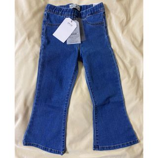 ザラキッズ(ZARA KIDS)の新品タグ付き♡zara kids フレアデニムパンツ　116cm(パンツ/スパッツ)