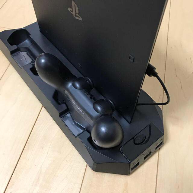 【最新モデル】ps4 本体 ジェットブラック 500GB 美品