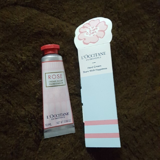 L'OCCITANE(ロクシタン)のロクシタン ハンドクリーム バラの香り コスメ/美容のボディケア(ハンドクリーム)の商品写真