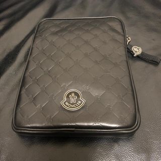 モンクレール(MONCLER)のモンクレール　クラッチバック(セカンドバッグ/クラッチバッグ)