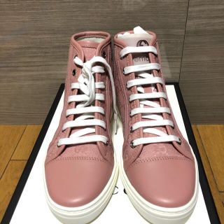 グッチ ピンク スニーカー(レディース)の通販 32点 | Gucciの 人気が高まる #34 A9L00 423299 レザーピンク スニーカー 【新品】グッチ スニーカー