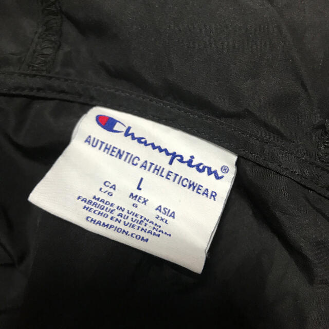 Champion(チャンピオン)の【美品】Champion チャンピオン アノラック パーカー 袖プリント メンズのジャケット/アウター(マウンテンパーカー)の商品写真