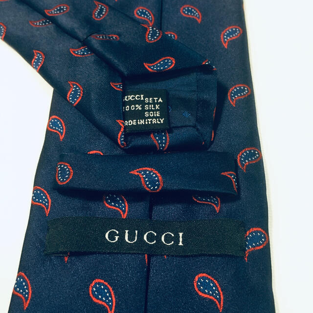 Gucci(グッチ)の美品 グッチ ネクタイ 高級シルク ペイズリー 早い者勝ち メンズのファッション小物(ネクタイ)の商品写真