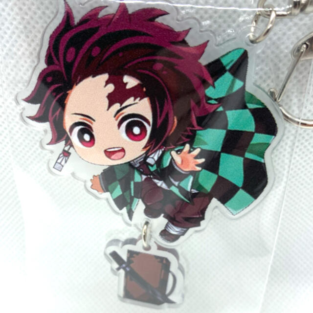 C S竈門炭治郎アクリルキーホルダー小 エンタメ/ホビーのアニメグッズ(キーホルダー)の商品写真