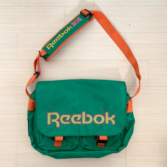 Reebok(リーボック)のVintage Reebok 90s ショルダーバッグ メンズのバッグ(ショルダーバッグ)の商品写真