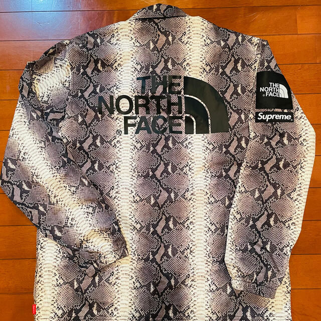 supreme north face snakeskin coaches